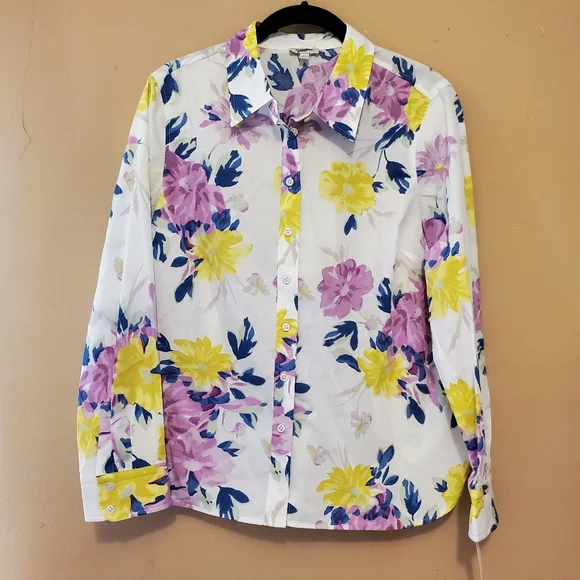 Talbots Classic Floral cotton shirt - pastels (lavender, yellow, blue) - Picture 4 of 10